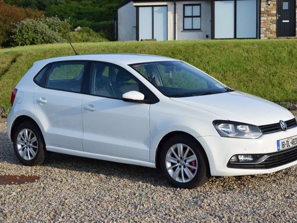 Volkswagen Polo Hatchback, Diesel, 2016, White