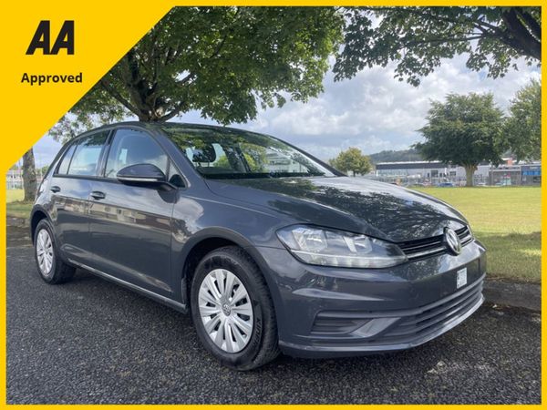 Volkswagen Golf Hatchback, Diesel, 2019, Grey