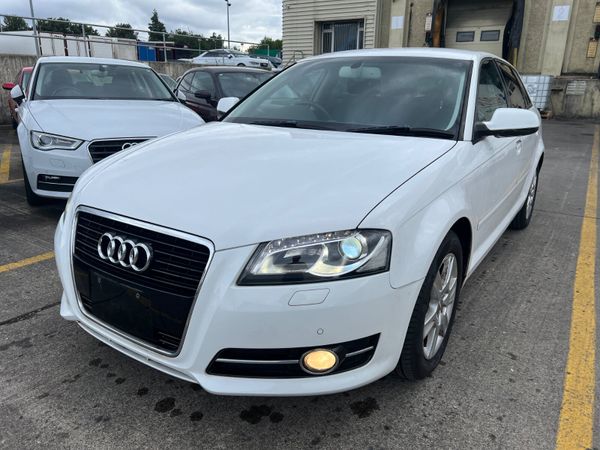 Audi A3 Hatchback, Petrol, 2013, White