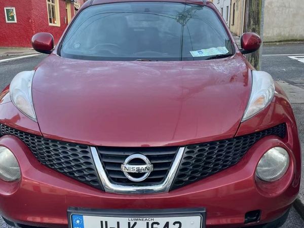 Nissan Juke SUV, Diesel, 2011, Red