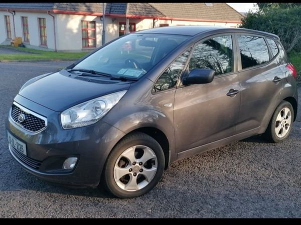 Kia Venga MPV, Diesel, 2012, Grey