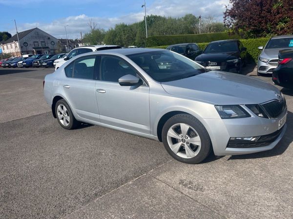 Skoda Octavia , Diesel, 2019, Silver