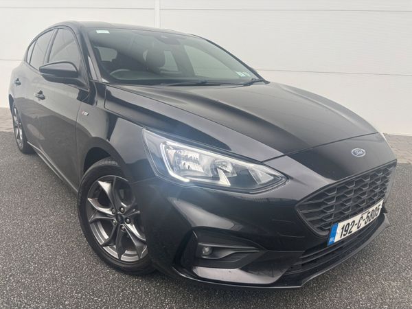 Ford Focus Hatchback, Diesel, 2019, Black