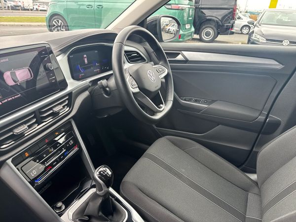 Volkswagen T-Roc SUV, Diesel, 2022, Black