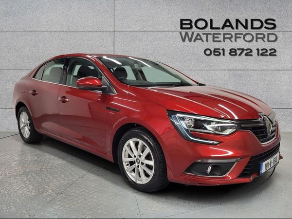 Renault Megane Saloon, Petrol, 2019, Red
