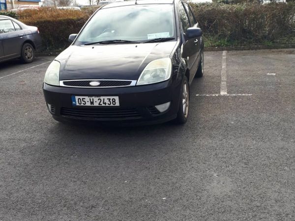 Ford Fiesta Hatchback, Petrol, 2005, Black
