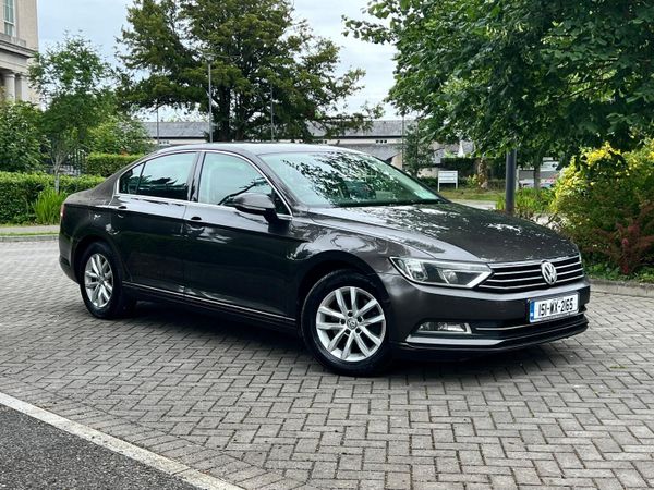 Volkswagen Passat Saloon, Diesel, 2015, Brown