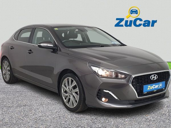 Hyundai i30 Hatchback, Petrol, 2019, Brown