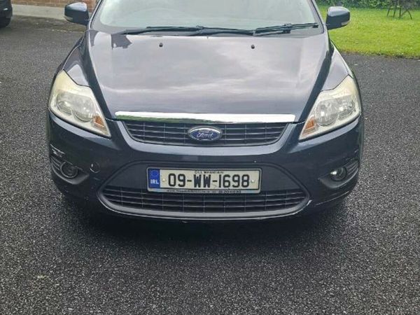 Ford Focus Hatchback, Diesel, 2009, Grey