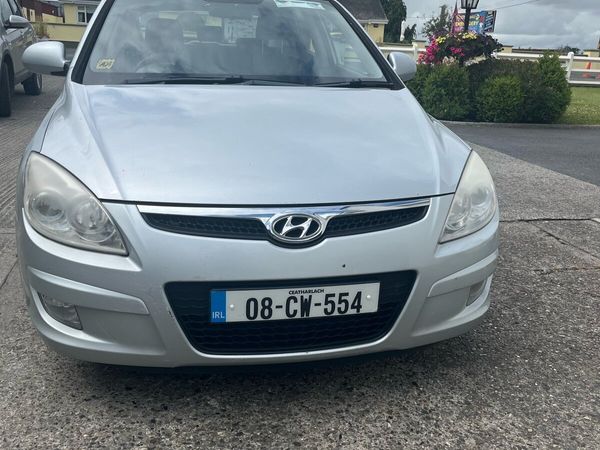 Hyundai i30 Hatchback, Petrol, 2008, Silver