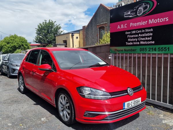 Volkswagen Golf Estate, Diesel, 2018, Red