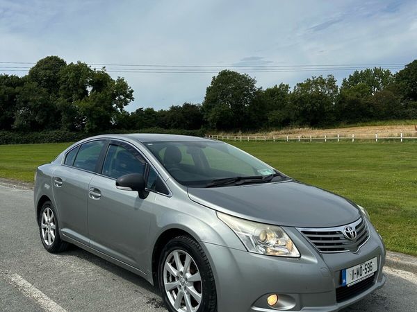 Toyota Avensis Saloon, Diesel, 2011, Grey