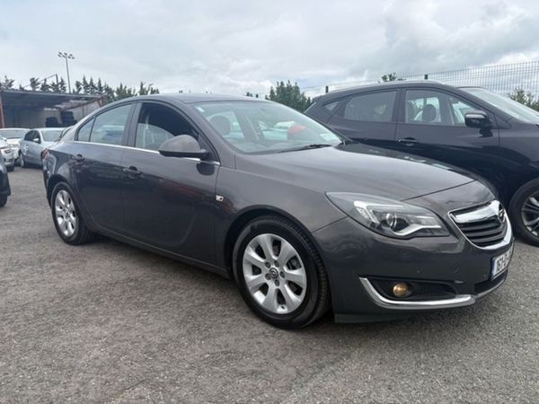 Opel Insignia Hatchback, Diesel, 2016, Grey