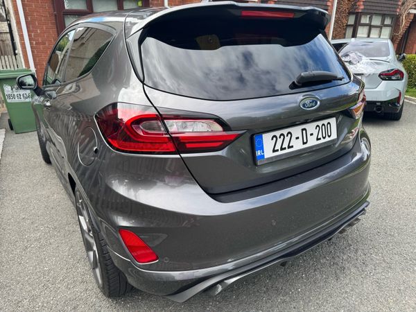 Ford Fiesta Hatchback, Petrol, 2022, Grey