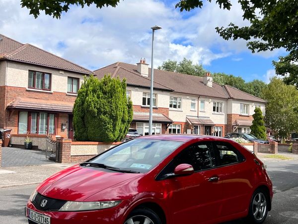 Honda Civic Hatchback, Petrol, 2010, Red