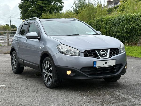 Nissan Qashqai Hatchback, Diesel, 2011, Grey