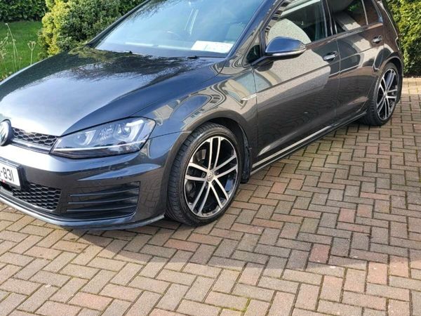 Volkswagen Golf Estate, Diesel, 2016, Grey