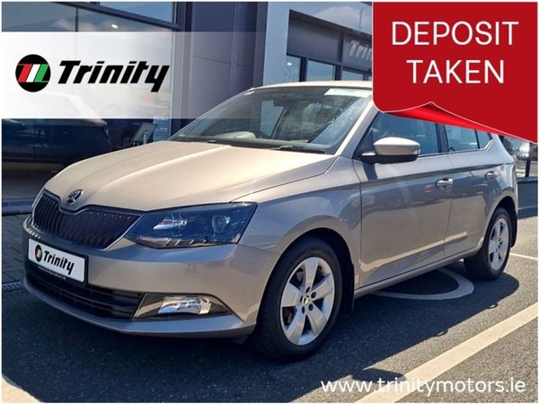 Skoda Fabia Hatchback, Petrol, 2015, Beige