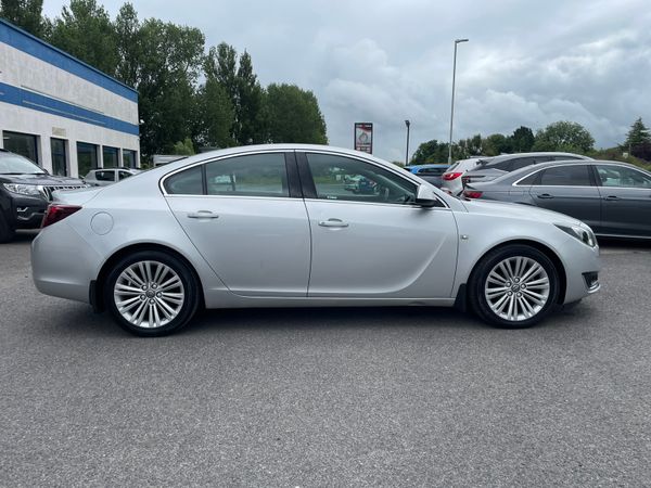 Opel Insignia Saloon, Diesel, 2017, Grey