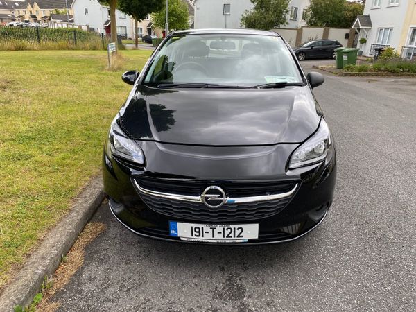 Opel Corsa Hatchback, Petrol, 2019, Black