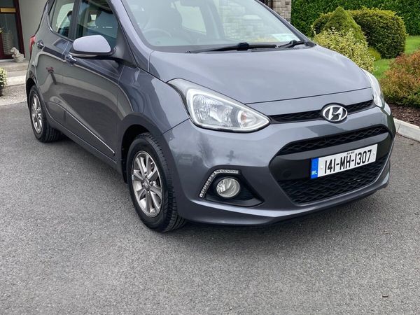 Hyundai i10 Hatchback, Petrol, 2014, Grey