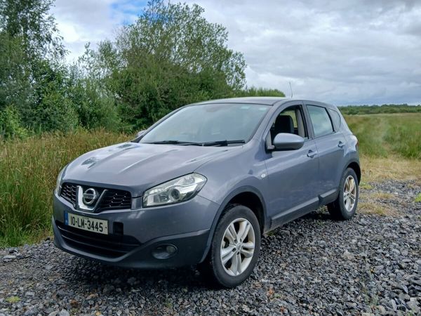 Nissan Qashqai Hatchback, Diesel, 2010, Grey