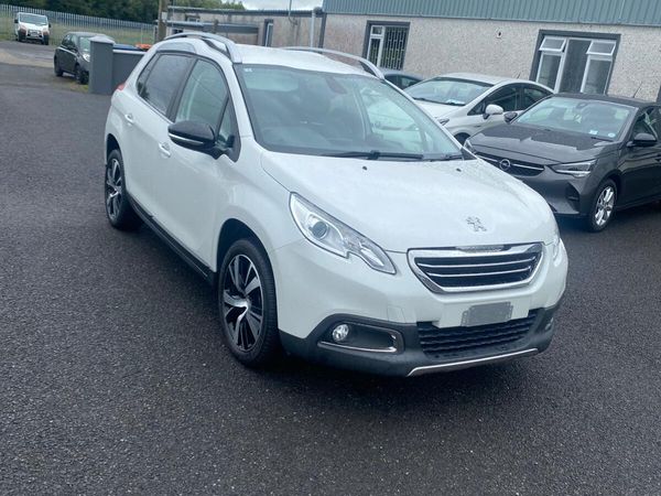 Peugeot 3008 Hatchback, Petrol, 2016, White