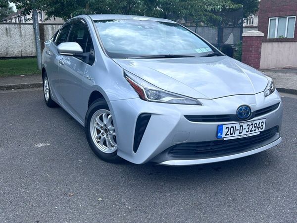 Toyota Prius Hatchback, Petrol, 2020, Silver