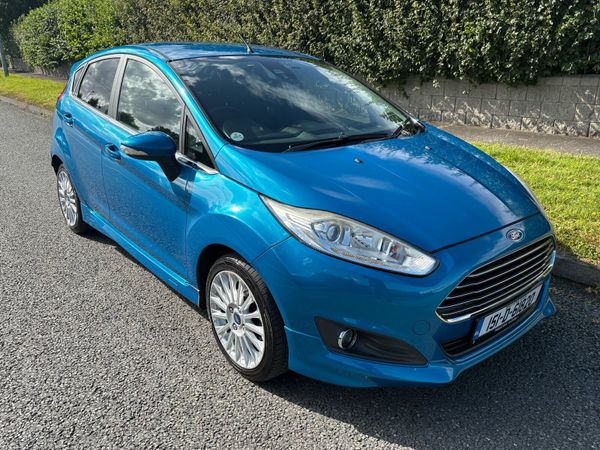 Ford Fiesta Hatchback, Petrol, 2015, Blue