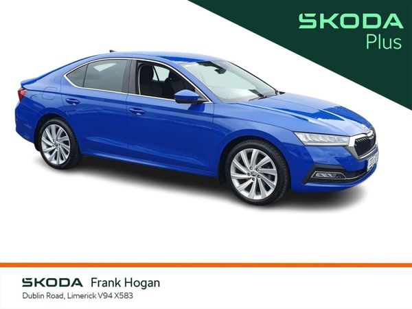 Skoda Octavia Saloon, Petrol, 2023, Blue