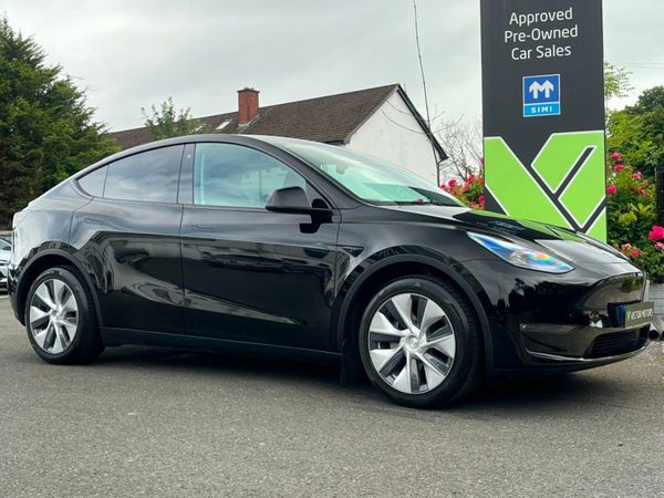 Tesla Model Y Hatchback, Electric, 2023, Black