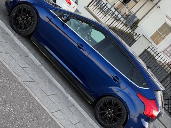 Ford Focus Hatchback, Petrol, 2014, Blue