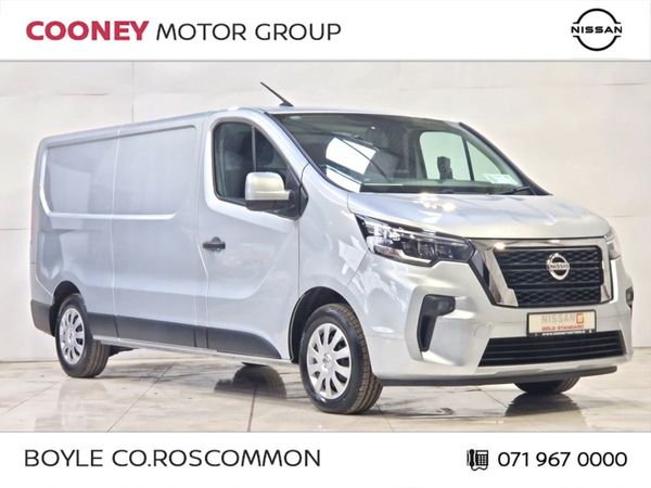 Nissan Primastar MPV, Diesel, 2022, Grey