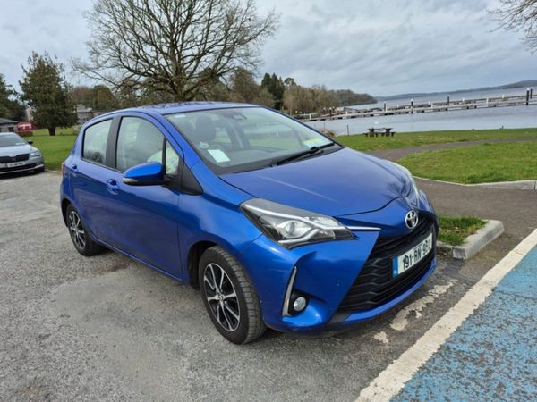 Toyota Yaris Hatchback, Petrol, 2019, Blue
