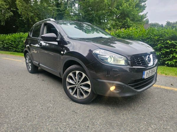 Nissan Qashqai Hatchback, Diesel, 2011, Black