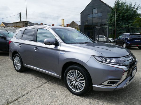Mitsubishi Outlander SUV, Petrol Plug-in Hybrid, 2018, Grey