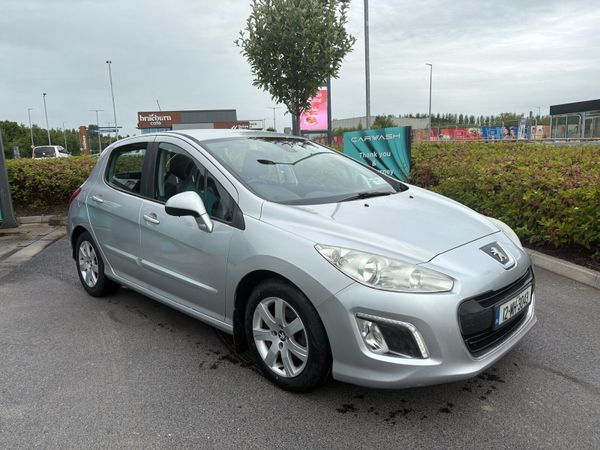 Hyundai i40 Estate, Diesel, 2012, Silver