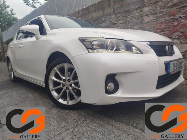 Lexus CT Hatchback, Petrol Hybrid, 2012, White