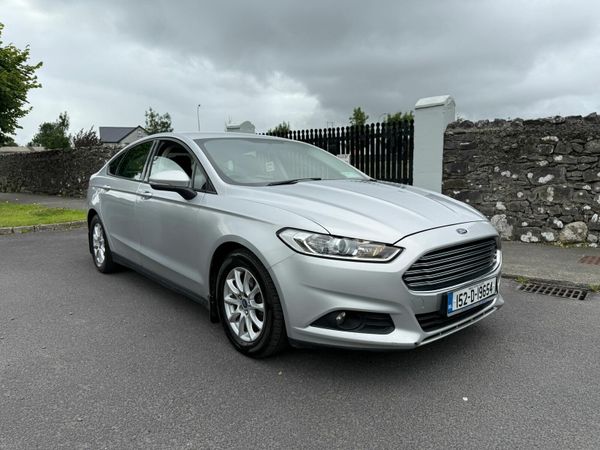 Ford Mondeo Hatchback, Diesel, 2015, Silver