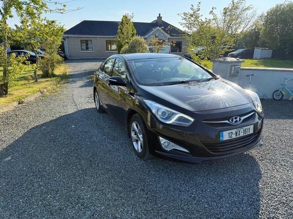 Hyundai i40 Saloon, Diesel, 2012, Black