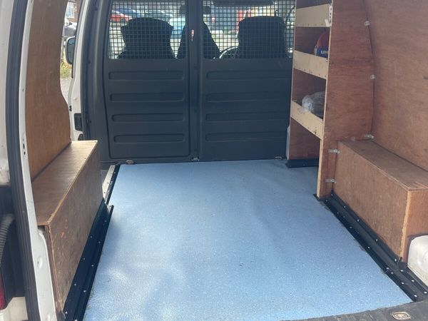 Volkswagen Caddy MPV, Diesel, 2011, White