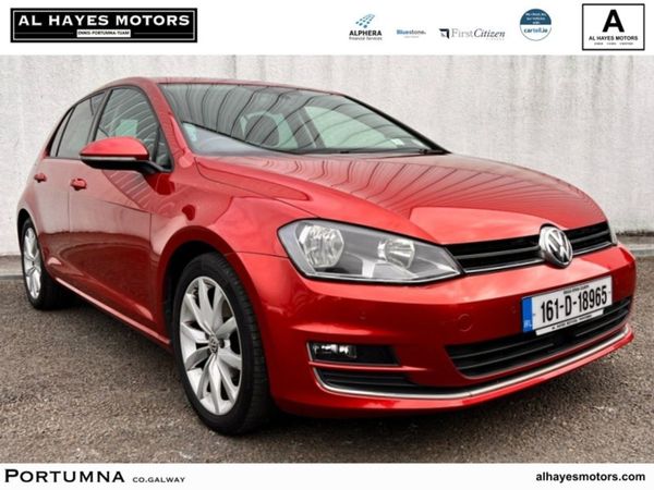 Volkswagen Golf Hatchback, Petrol, 2016, Red