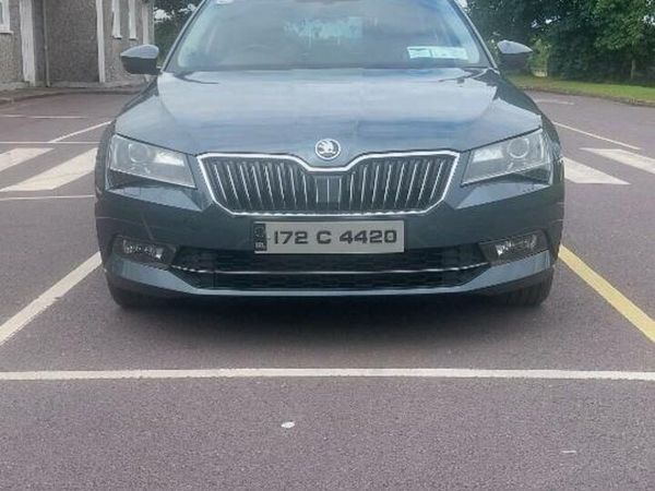 Skoda Superb Saloon, Petrol, 2017, Grey