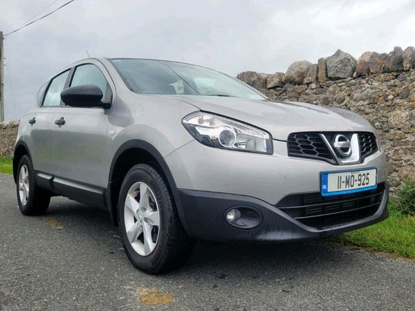 Nissan Qashqai Hatchback, Diesel, 2011, Silver