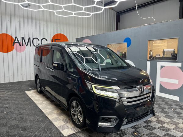Honda Stepwagon MPV, Petrol Hybrid, 2018, Black