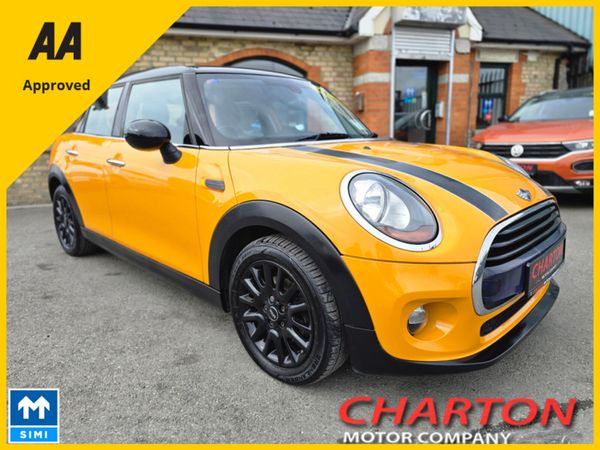 Mini Cooper Hatchback, Diesel, 2016, Orange