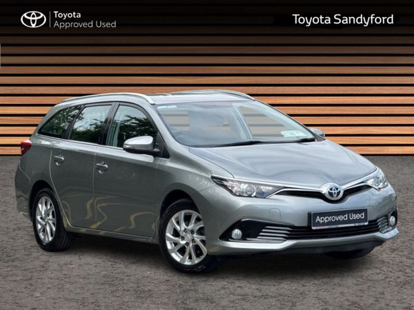Toyota Auris Estate, Petrol, 2017, Grey