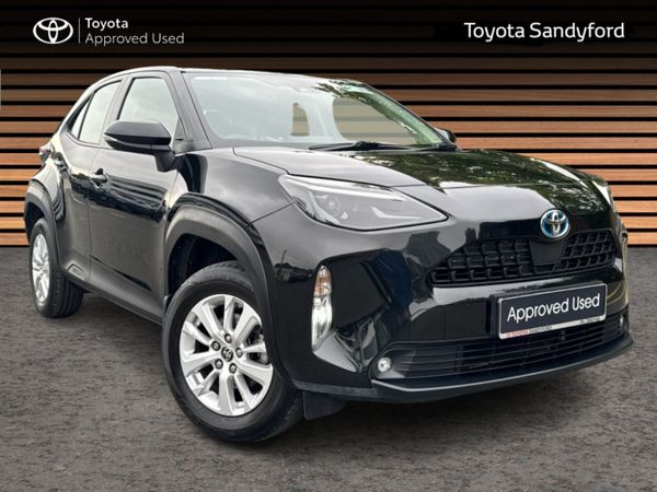 Toyota Yaris Cross Hatchback, Petrol Hybrid, 2022, Black