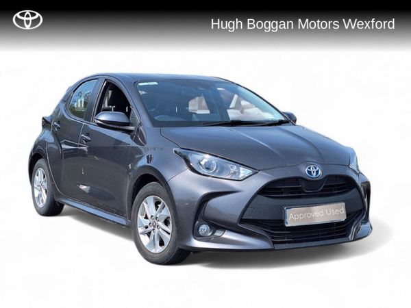 Toyota Yaris Hatchback, Petrol Hybrid, 2021, Grey