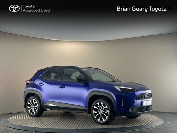 Toyota Yaris Cross Hatchback, Petrol Hybrid, 2024, Blue